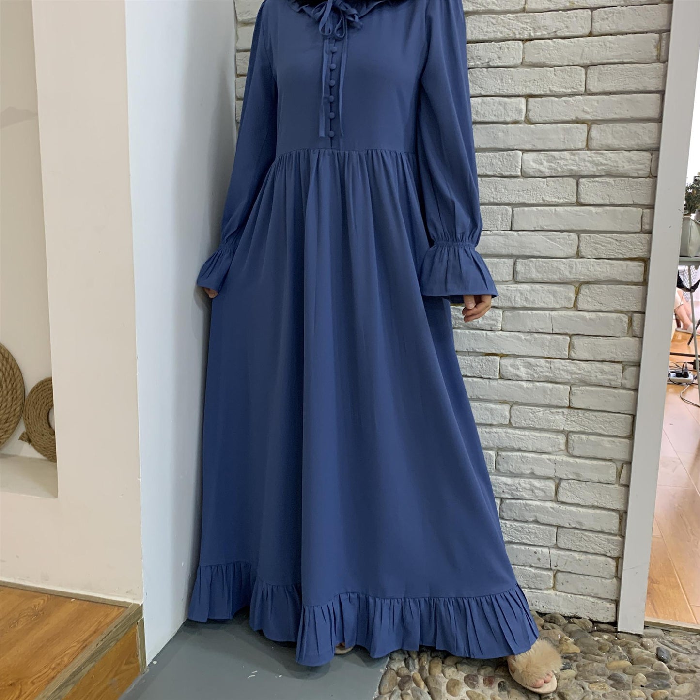 Nouvelle robe musulmane à grande balançoire avec coutures de couleur unie pour femmes