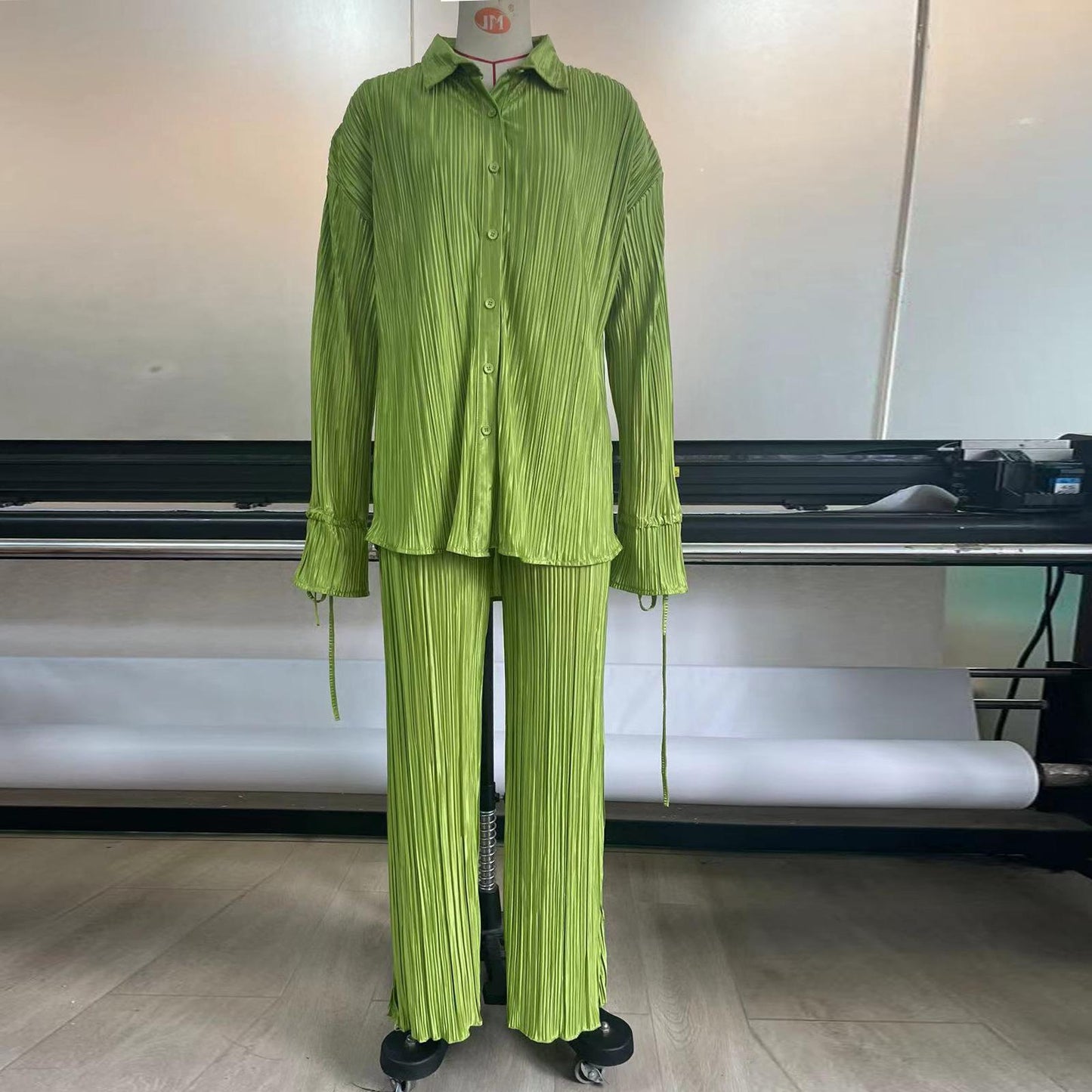 #HS5006 Coton + Polyester/S-XL Nouvel ensemble deux pièces printemps/été chemise à manches longues plissée et à revers
