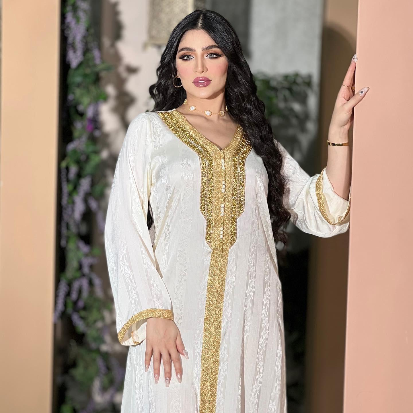فستان إسلامي جديد من الساتان الأبيض من HS0361 S-2XL للنساء من الدانتيل الماسي الساخن