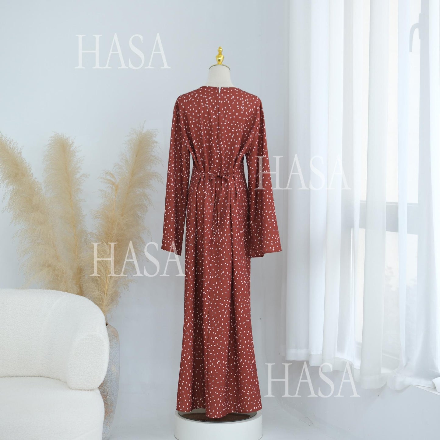 HASA HS6781 Graceful Modest Polka Dot Dress for Everyday Elegance