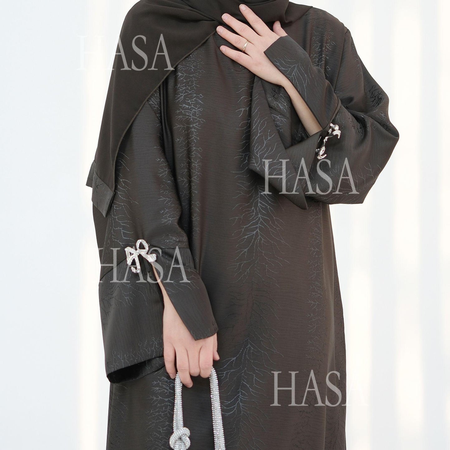 HS5867 Bow-knot Cuff Long Skirt | Elegant and Radiant