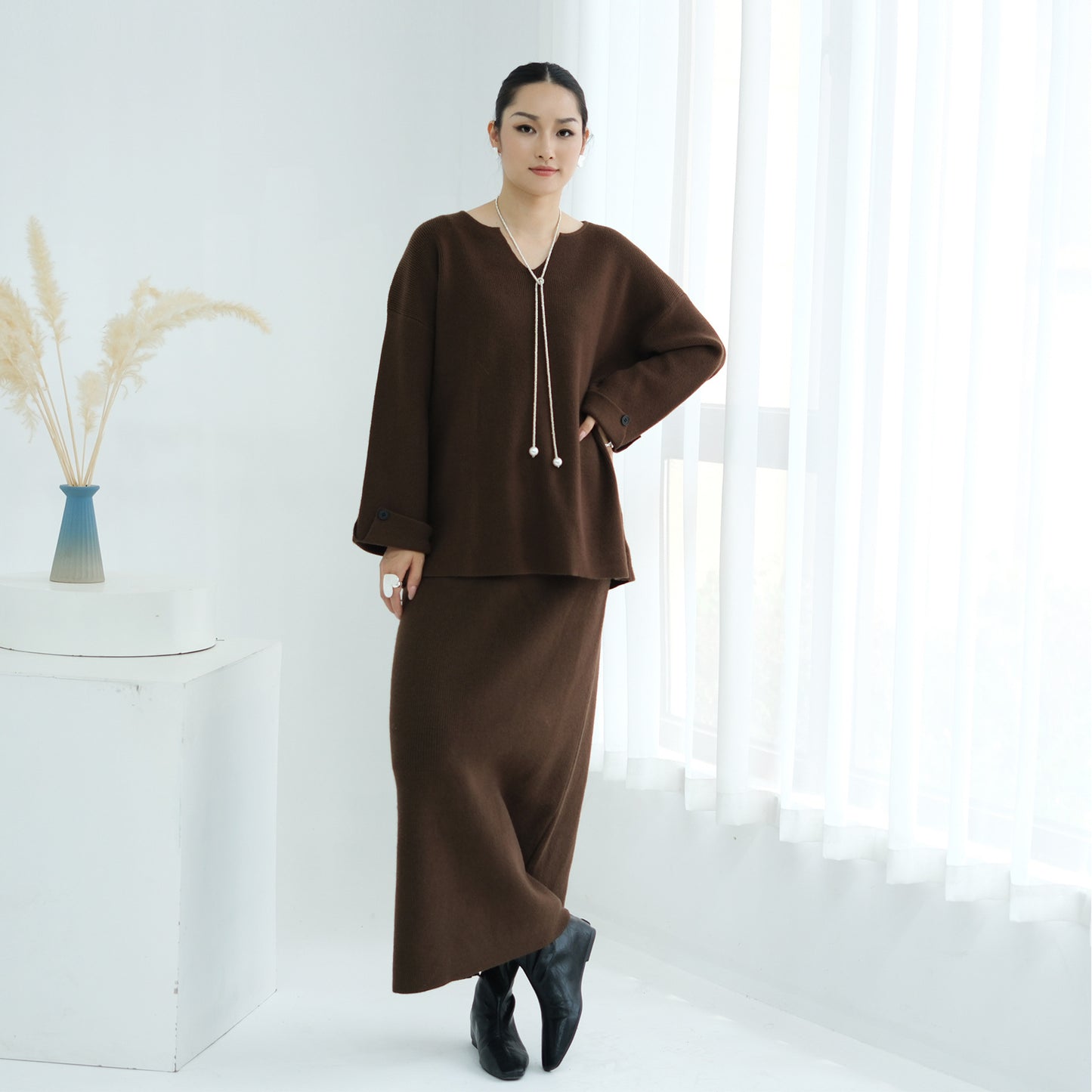 HS6601 Autumn and Winter Thickened Knitted Suit Solid Color Two-piece Skirt Suit (optional Headscarf)