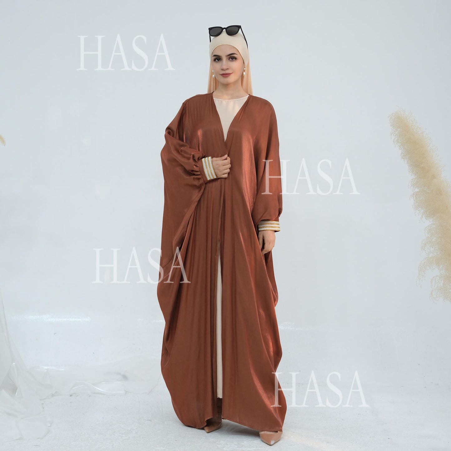 HS5873 Temperament Cardigan Long Coat Exquisite Trim To Create Elegant Style