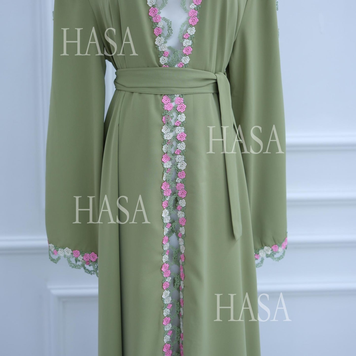 HS6560 Simple Floral Embroidery Cardigan