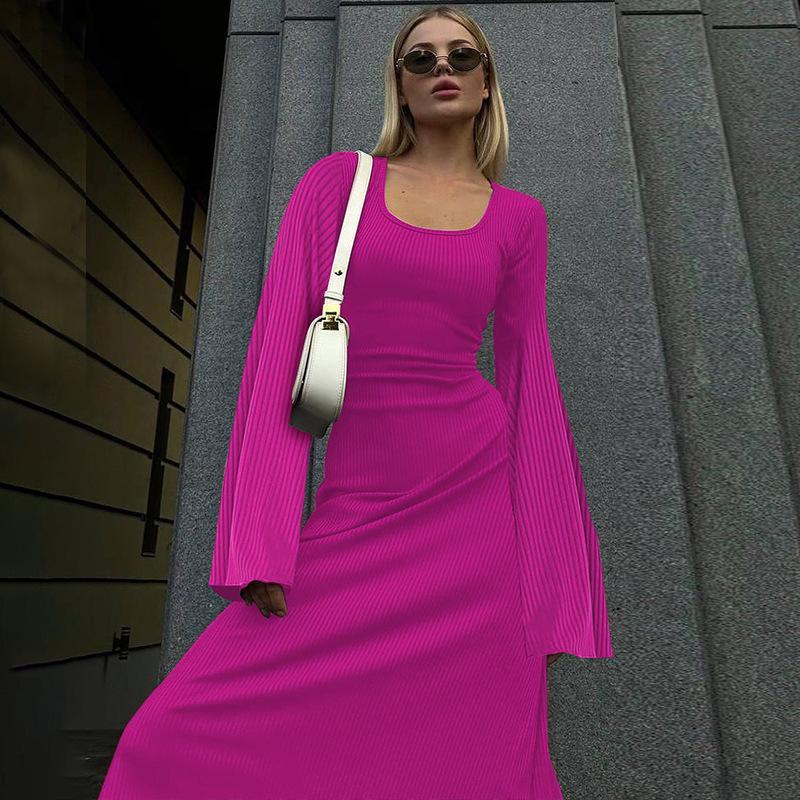 HASASERIES HS0676 Flared Long Sleeved High Waist Maxi Skirt with Lace-up Back