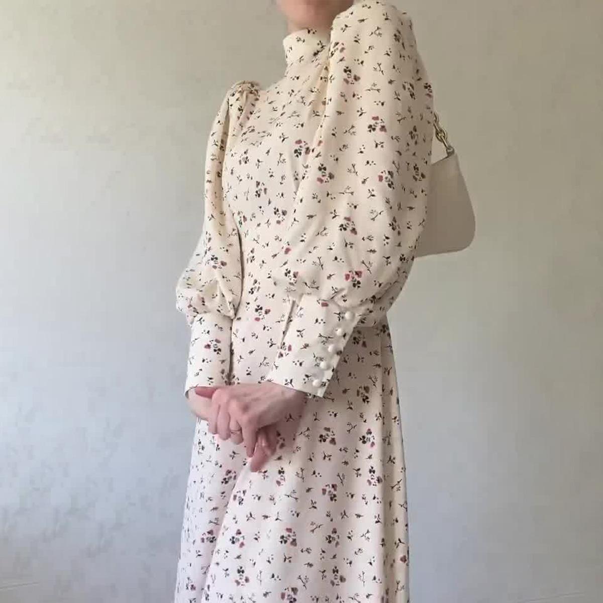 HASASERIES HS1027 Robe longue à lacets et motif floral