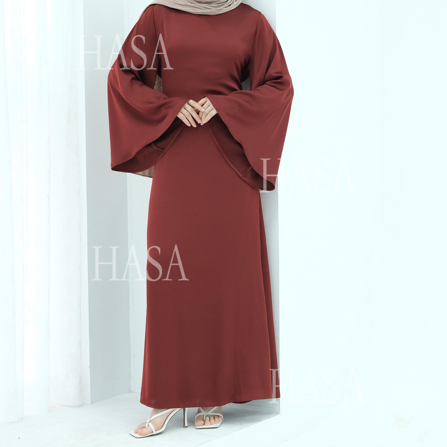 HS6478 Simple Long Dress with Wide Sleeves, One-piece and Smooth Style