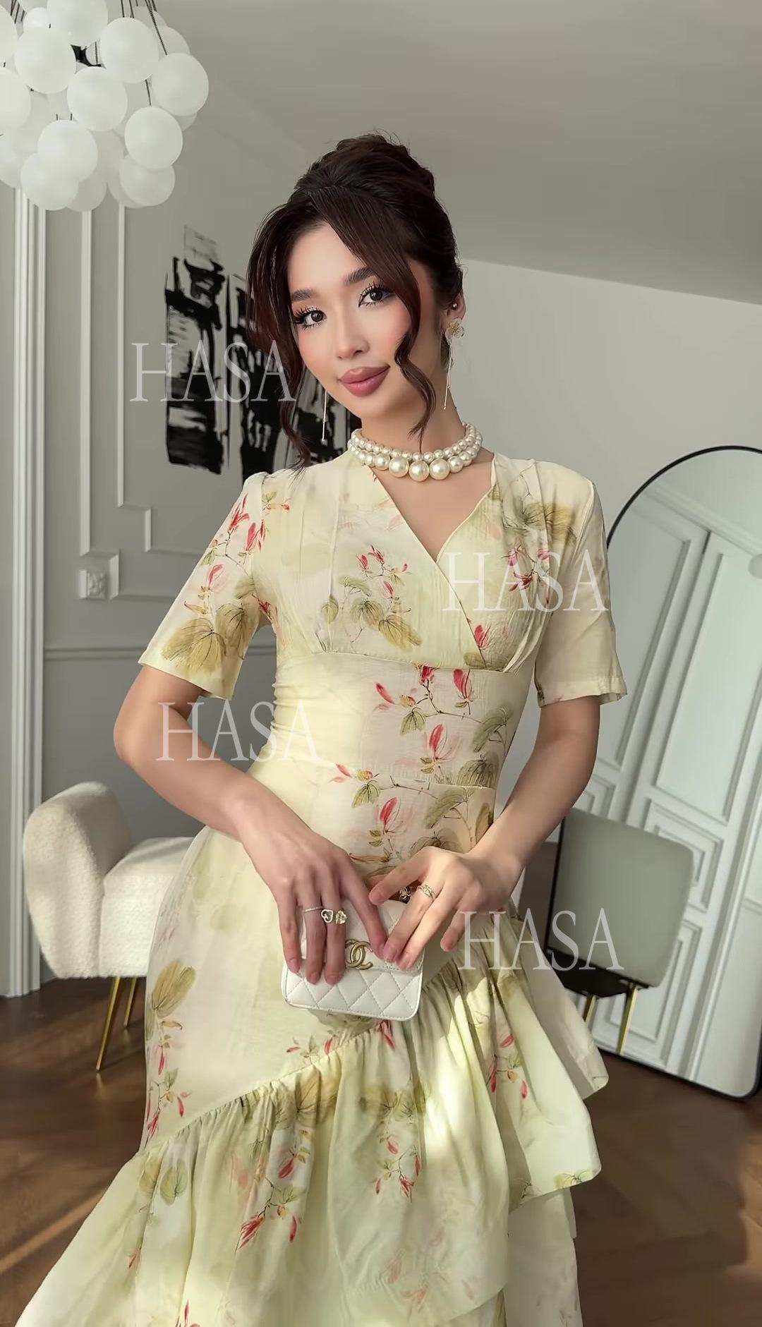 HS6747 Soft Girl Inspired Flowing Maxi Dress