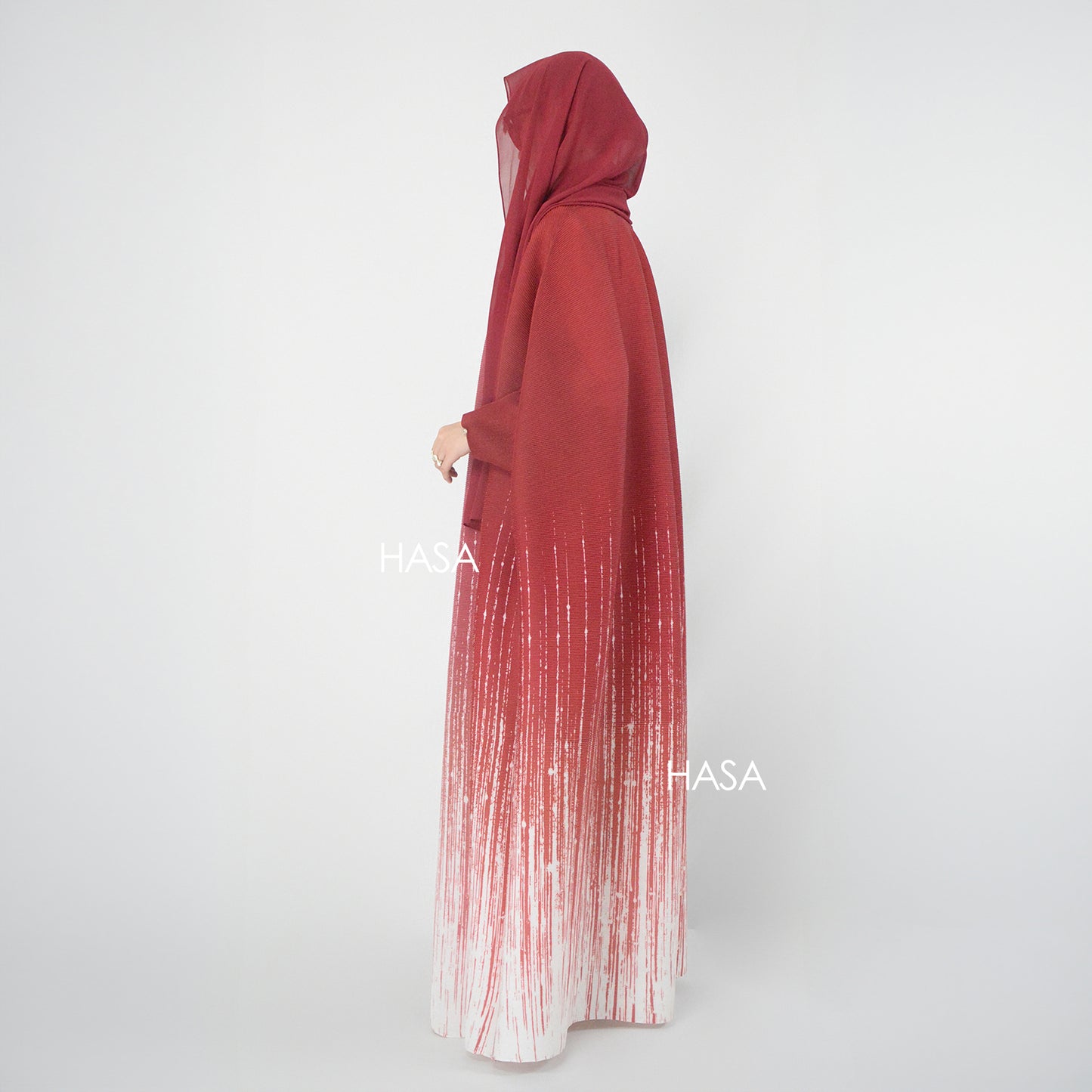 HASA HS1245 عباية أومبريه فضفاضة مع تفاصيل مرقعة مطوية
