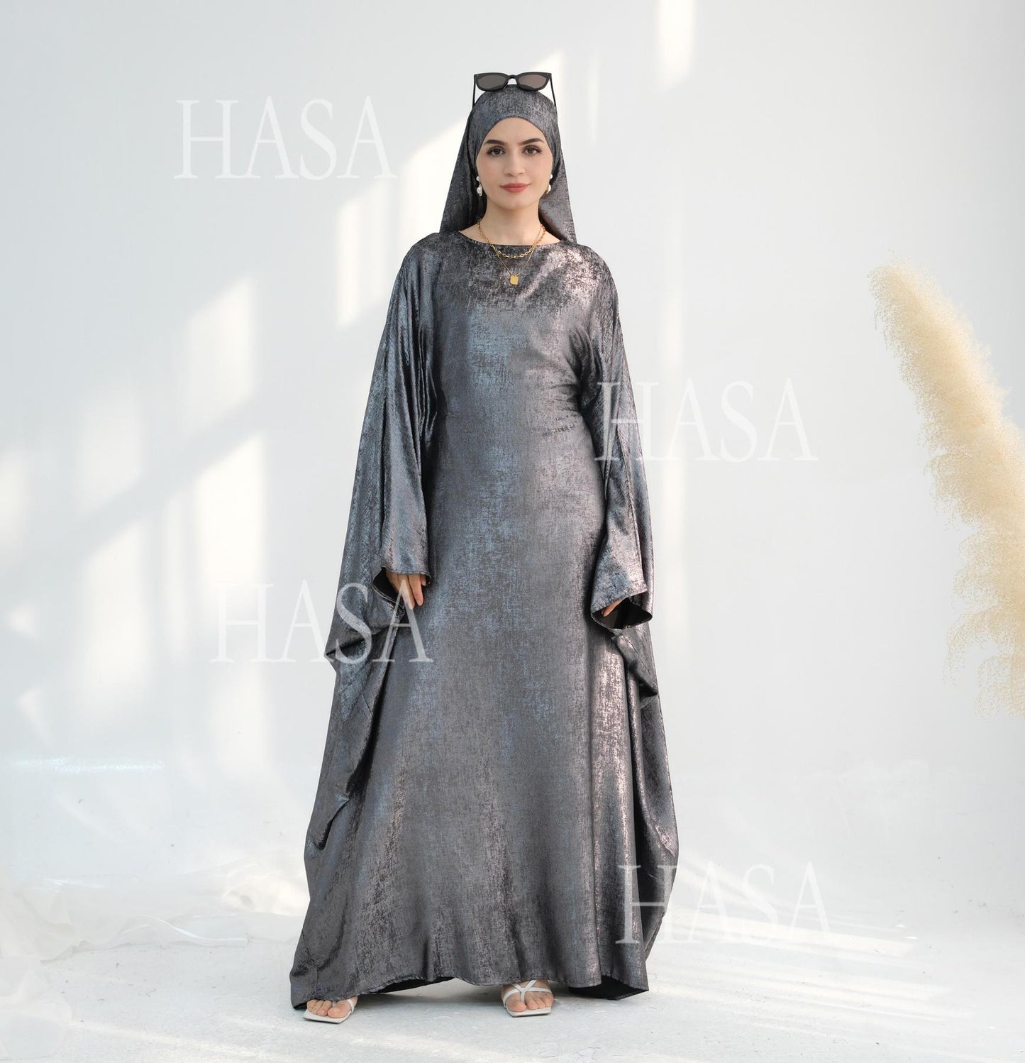 HS5879 Light-sensing Two-piece Dress | with Headscarf Design, The Overall Matching Is More Worry-free