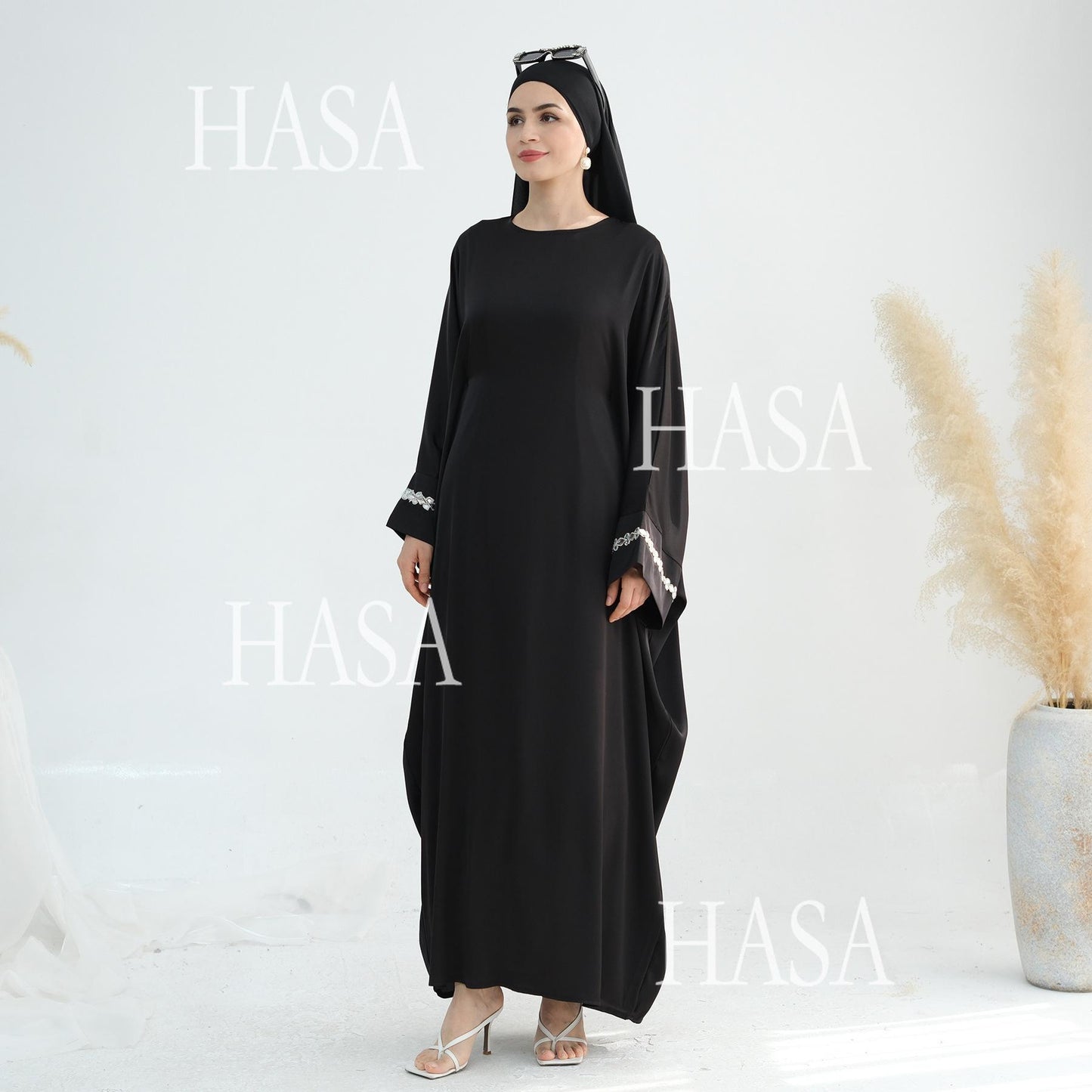 HS5882 A Cardigan Dress with Exquisite Hot Diamond Embellishment and Elegant Details closed abayas