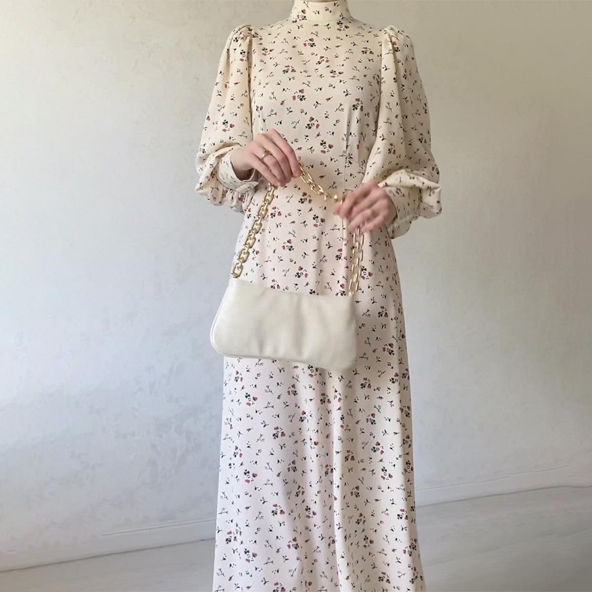 HASASERIES HS1027 Robe longue à lacets et motif floral