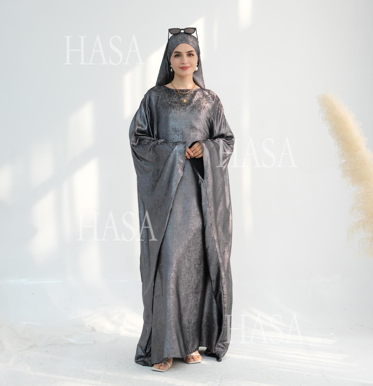 HS5879 Light-sensing Two-piece Dress | with Headscarf Design, The Overall Matching Is More Worry-free