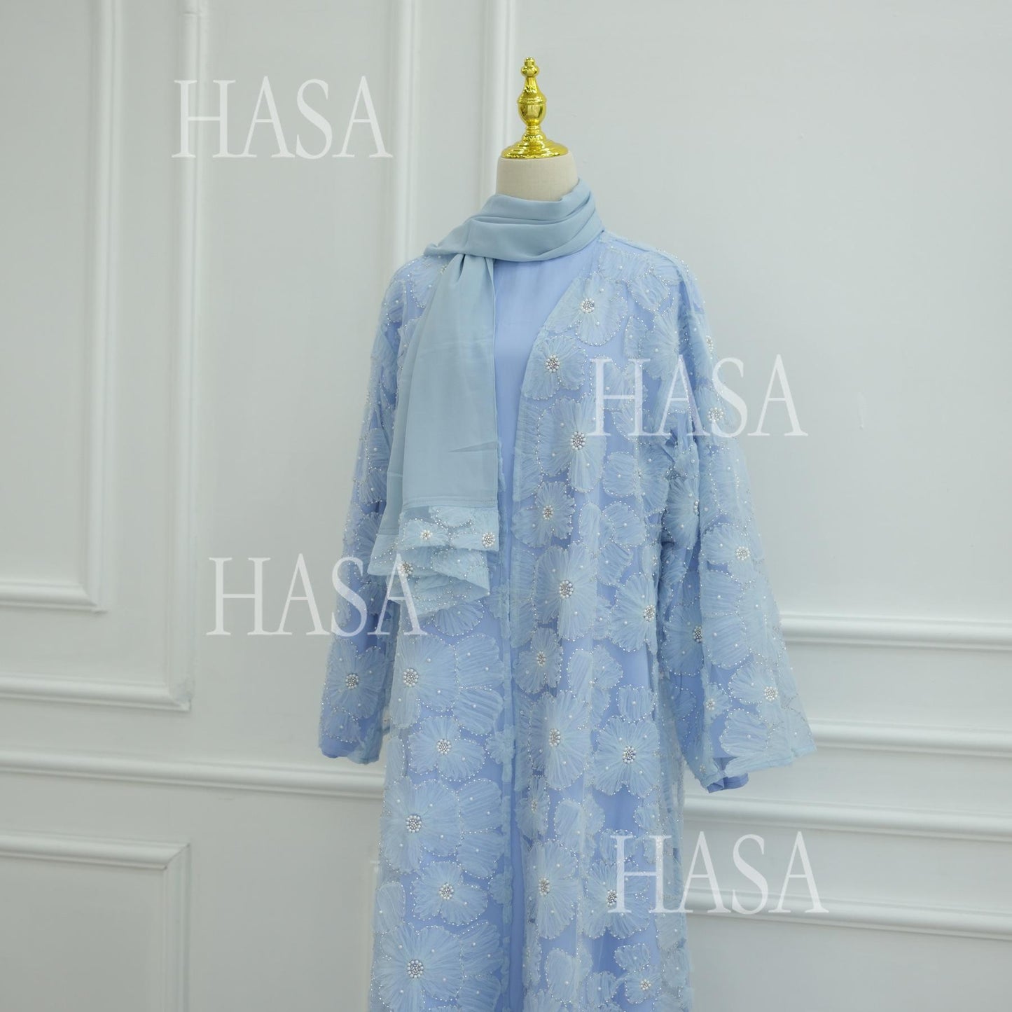 HS6625 Dreidimensionale, Perlenbesetzte Strickjacke Mit Blumenmuster, Die Mit Einer Inneren Schicht Oder Einem Kopftuch Kombiniert Werden Kann.