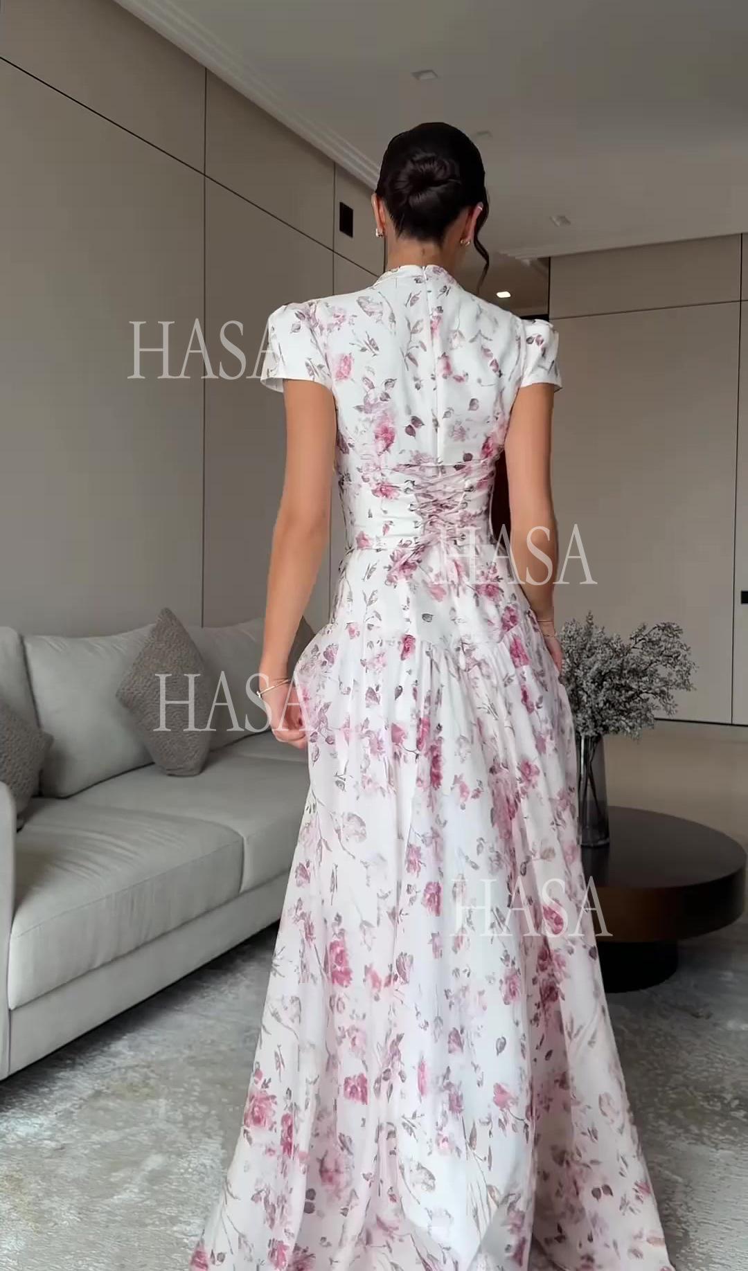 HS6737 Chic Romantic Maxi Dress with Soft Floral Print