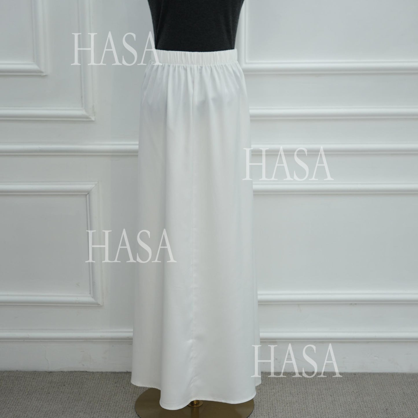 HASA HS6784 Soft Luxury Asymmetric Modest Top with Lace Detail