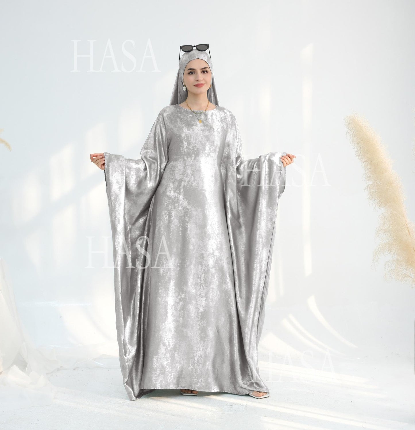 HS5879 Light-sensing Two-piece Dress | with Headscarf Design, The Overall Matching Is More Worry-free