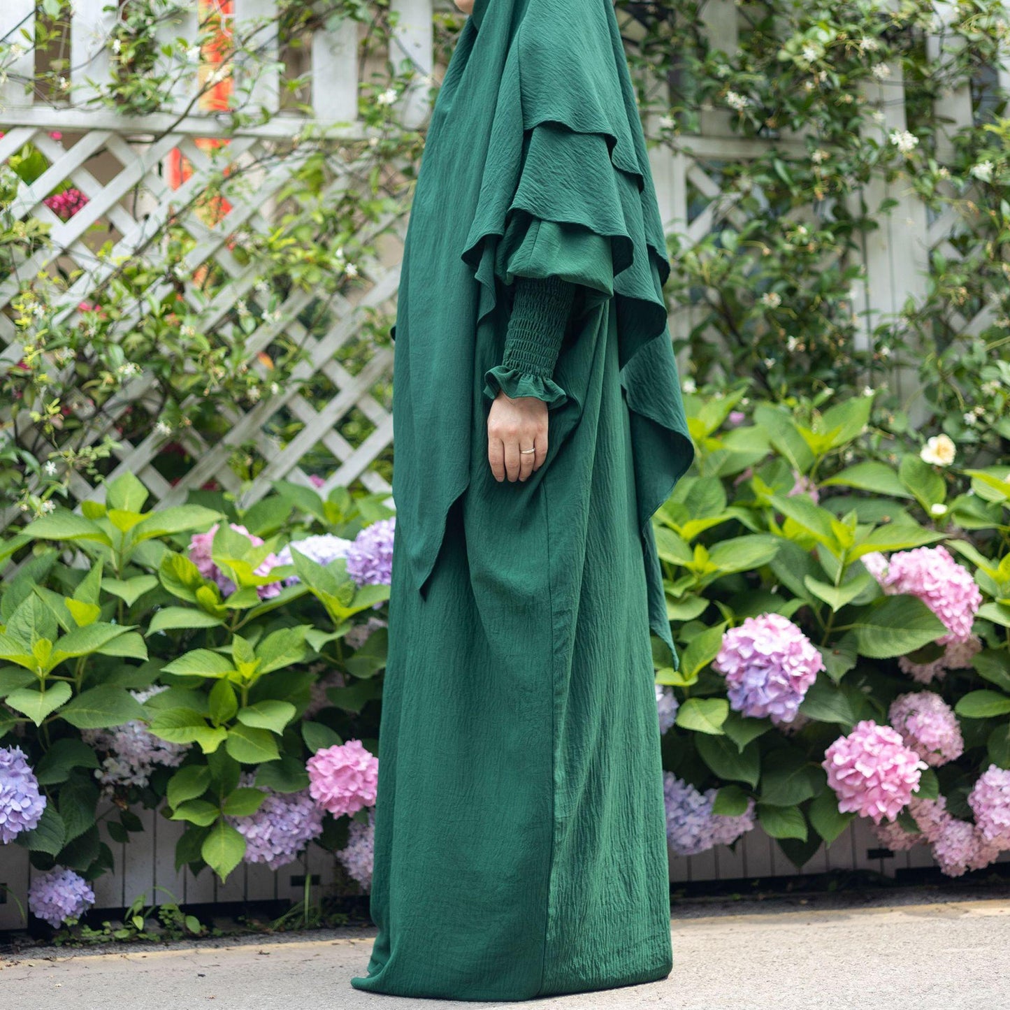 HASASERIES HS1004 Ensemble 2 pièces Abaya + Hijab