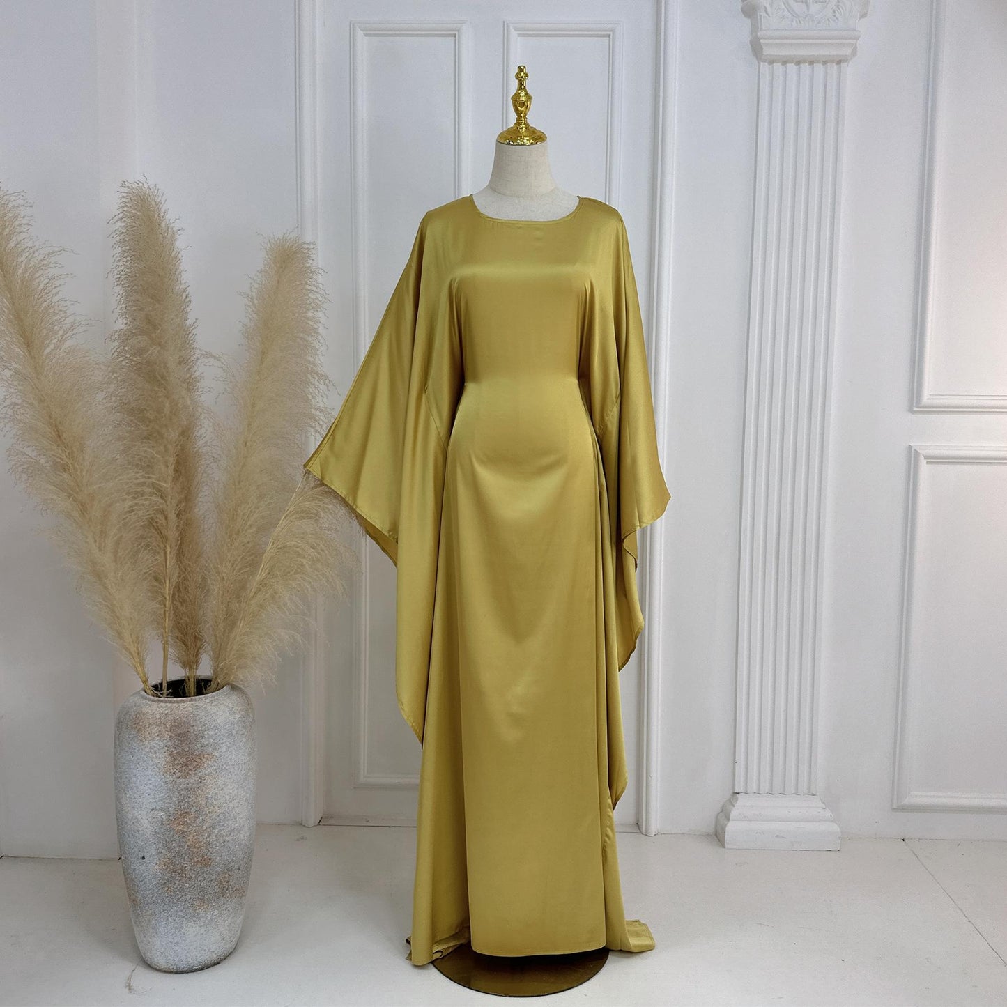 HS1504 Satin Batwing Sleeve Kaftan with Inner Belt