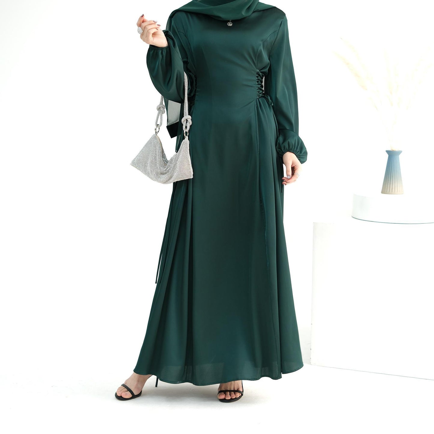 HASASERIES HS0991 Robe élégante à col haut et couleur unie