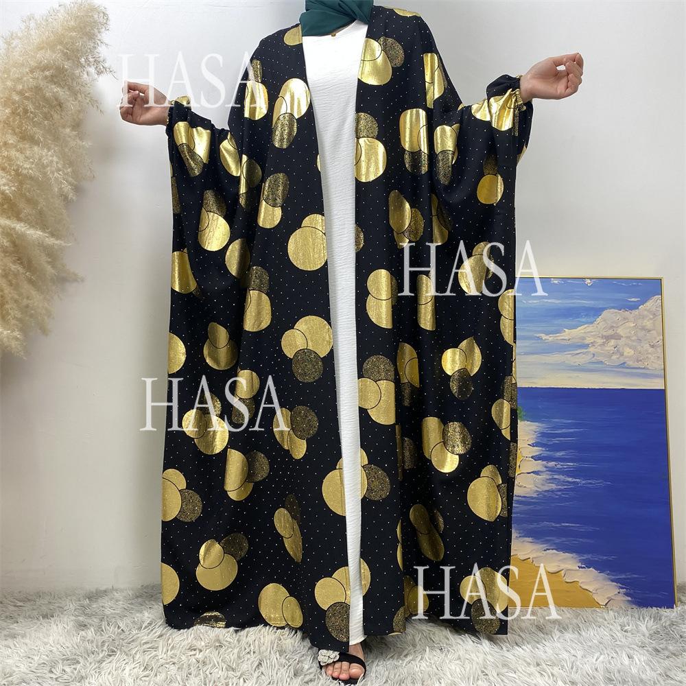 HS6587 Gilded Pattern Cardigan Robe with Bat Sleeves and Loose Flowing Design
