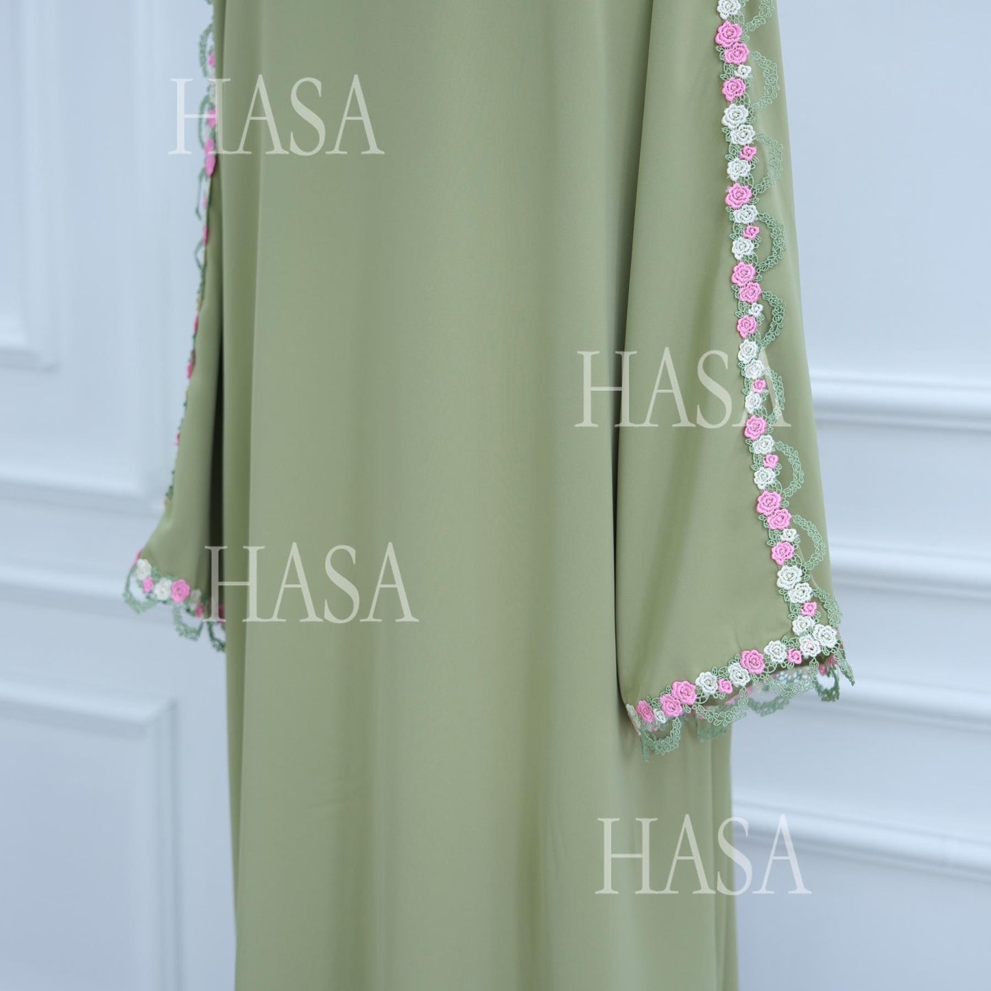 HS6560 Simple Floral Embroidery Cardigan