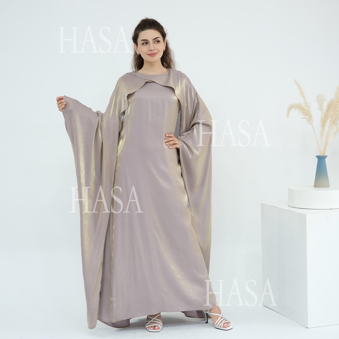 HS6584 Solid Color Beaded Loose Elegant Robe Dress