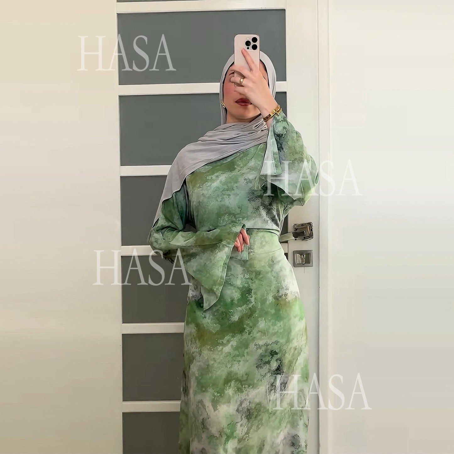 HS6550 Elegant Printed Abaya with Long Sleeves