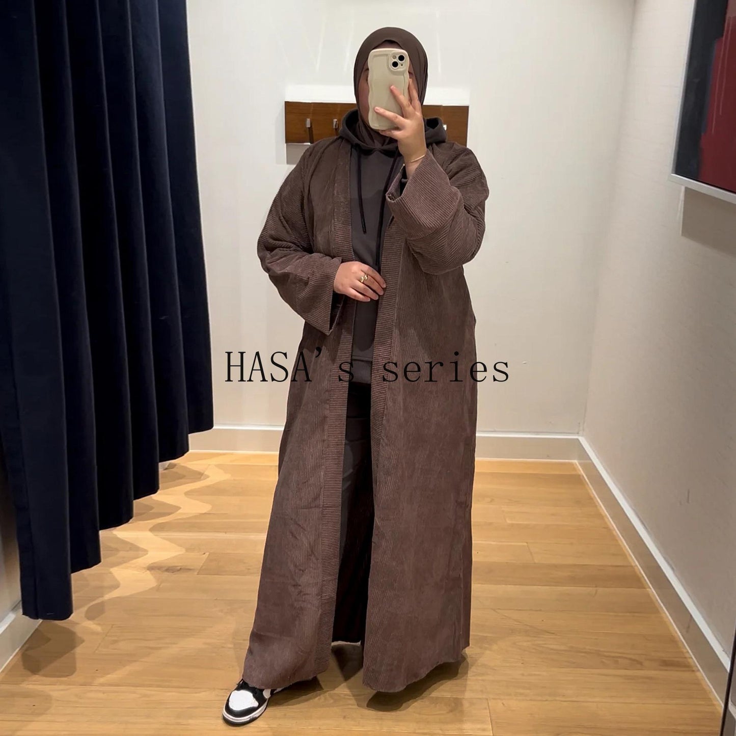 HS5489 Loose Swing Cardigan Dress - A Comfortable and Casual Fall and Winter Essential