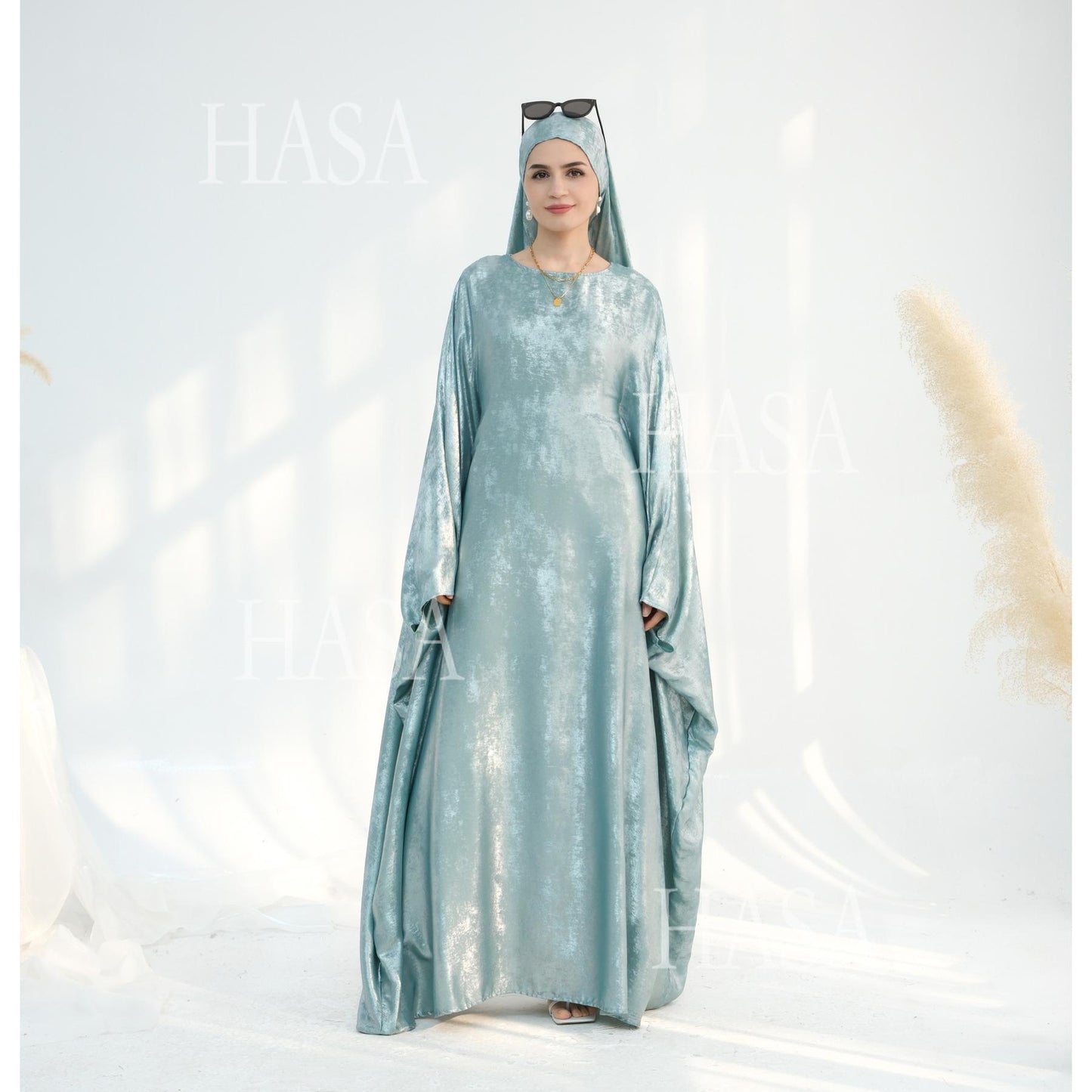 HS5879 Light-sensing Two-piece Dress | with Headscarf Design, The Overall Matching Is More Worry-free