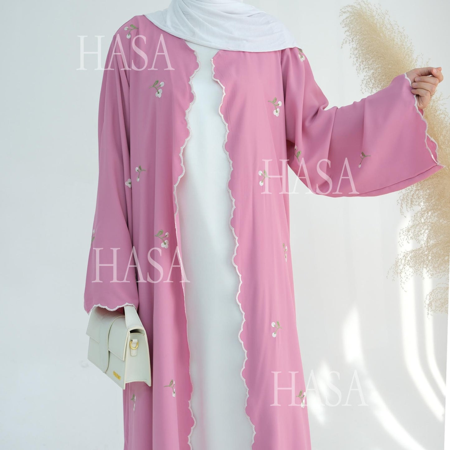 HS6472 Longline Cardigan with Delicate Floral Details and Curved Edging