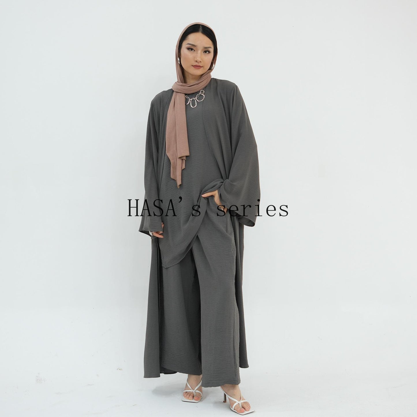 HS5107 Minimalist Style Three-piece Set | Solid Color Long Coat Paired with A Loose Two-piece Suit.