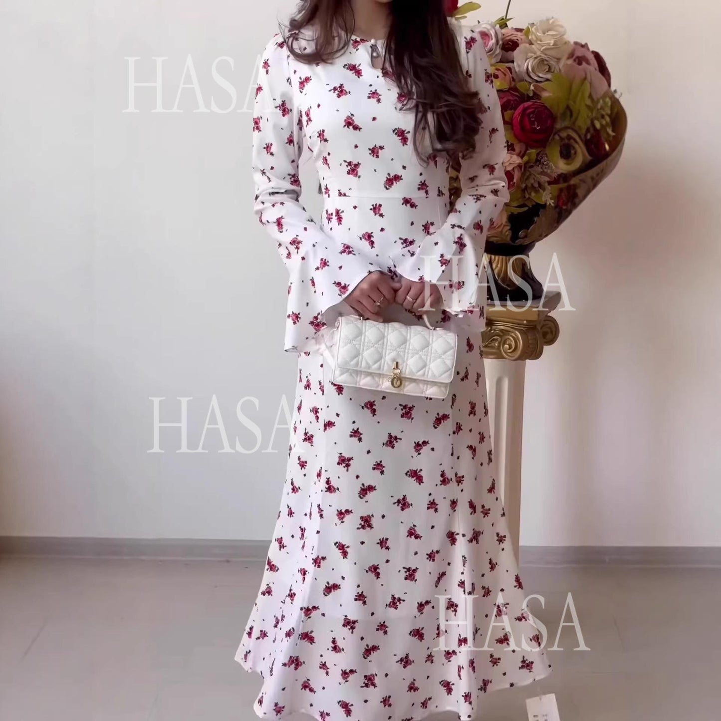 HS6744 Chic White Floral Long Dress Flare Sleeve Maxi Dress