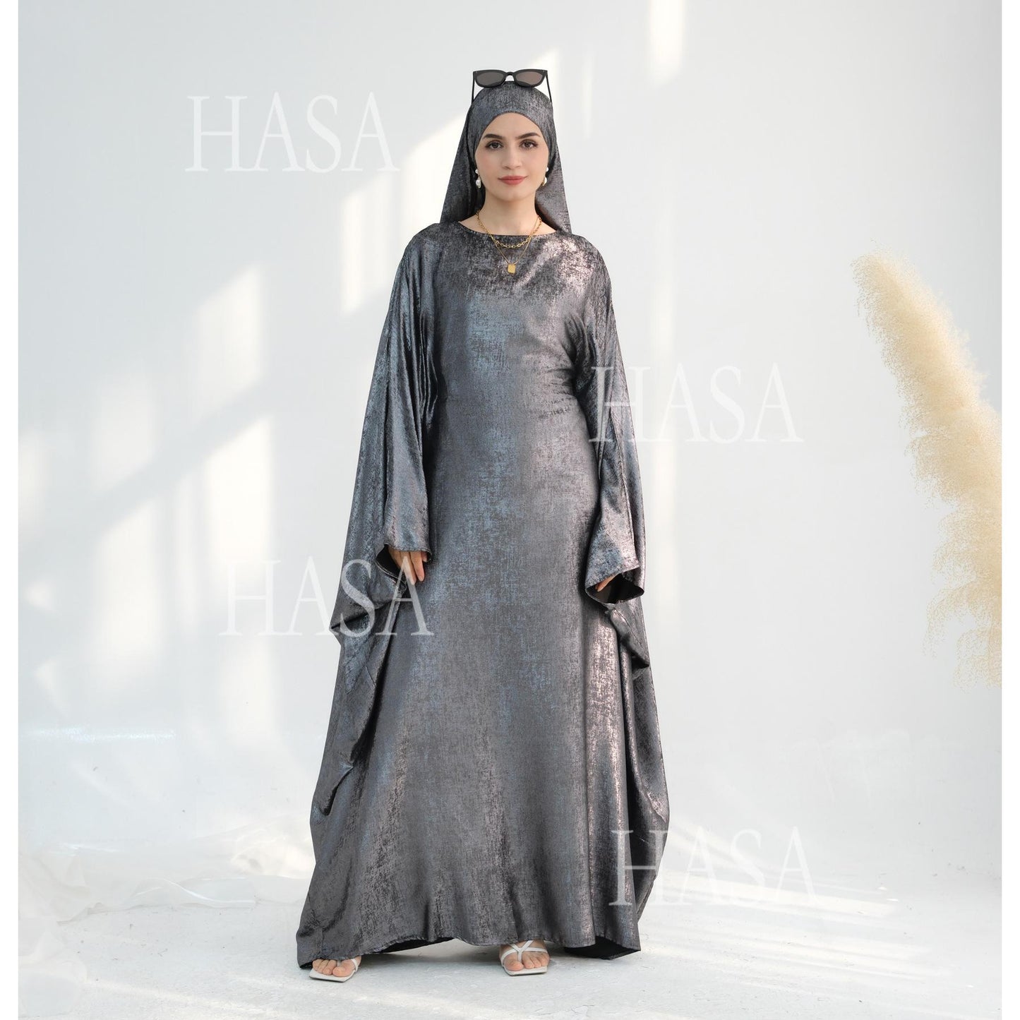 HS5879 Light-sensing Two-piece Dress | with Headscarf Design, The Overall Matching Is More Worry-free
