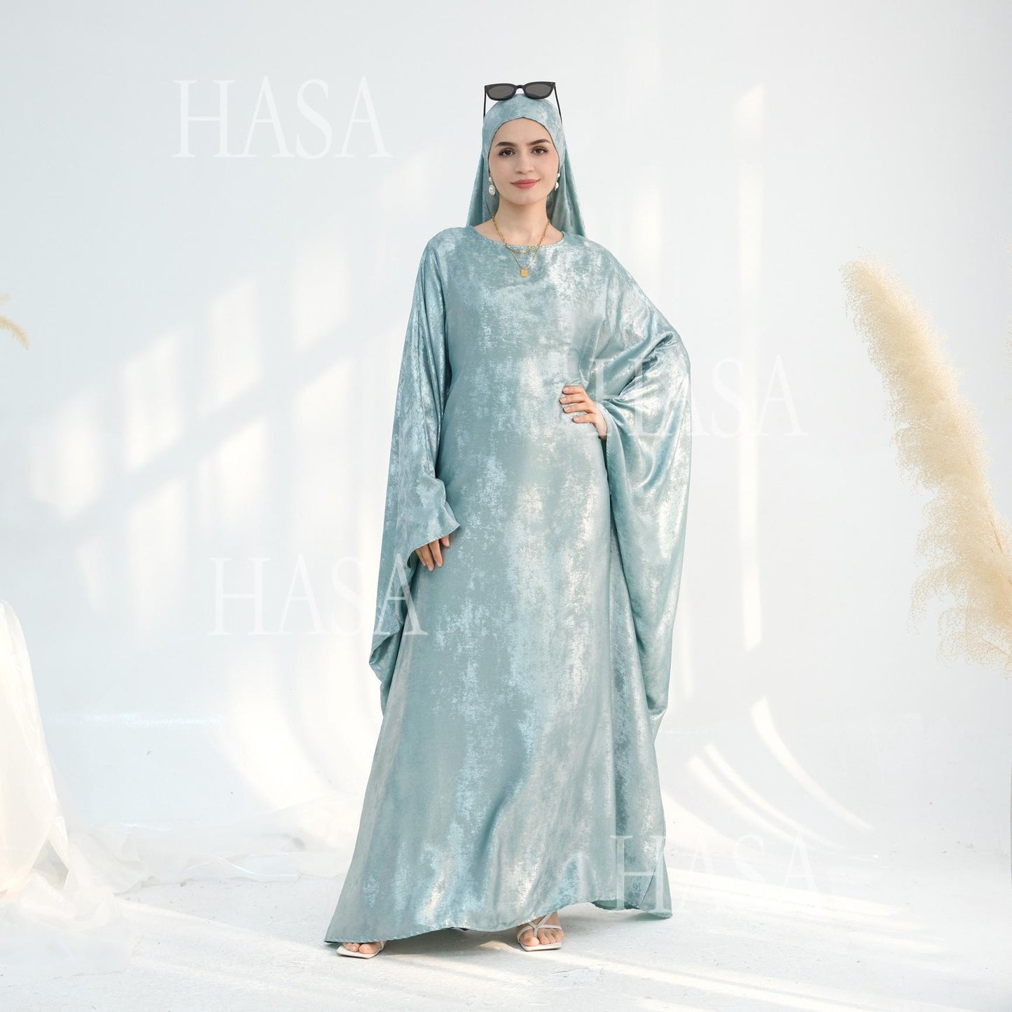 HS5879 Light-sensing Two-piece Dress | with Headscarf Design, The Overall Matching Is More Worry-free