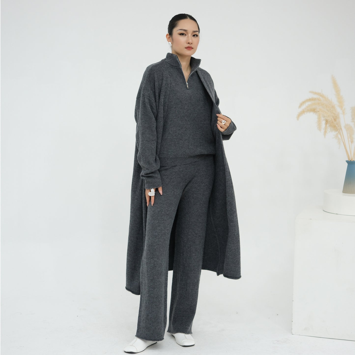 HS6603 Thickened knitted three-piece long coat set (with optional headscarf)