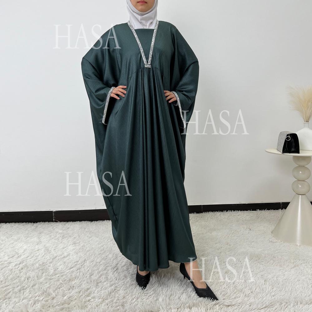 HS6499 Abaya with diamond details on the chest
