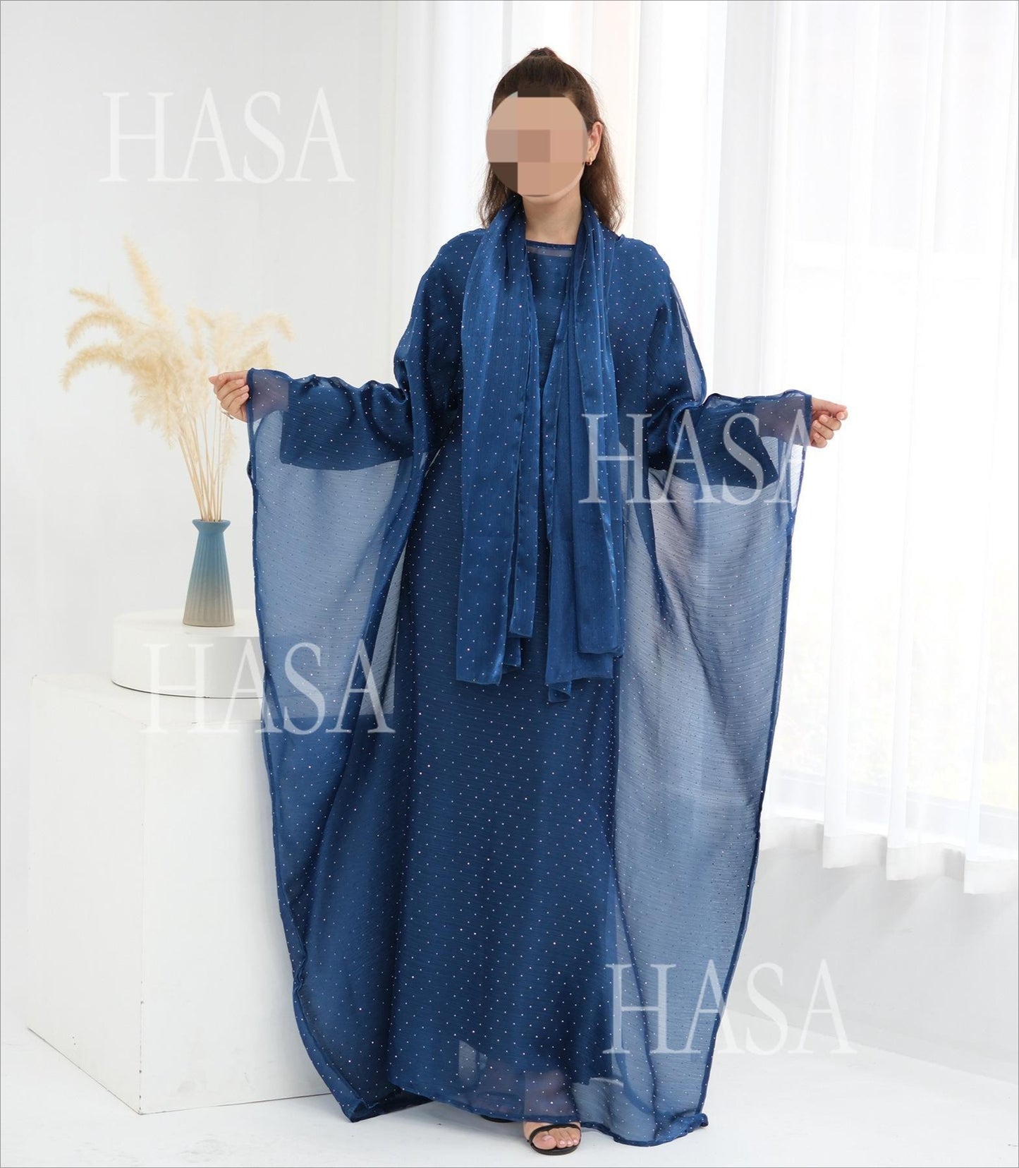 HS6619 Hot diamond long dress (with optional inner suit)