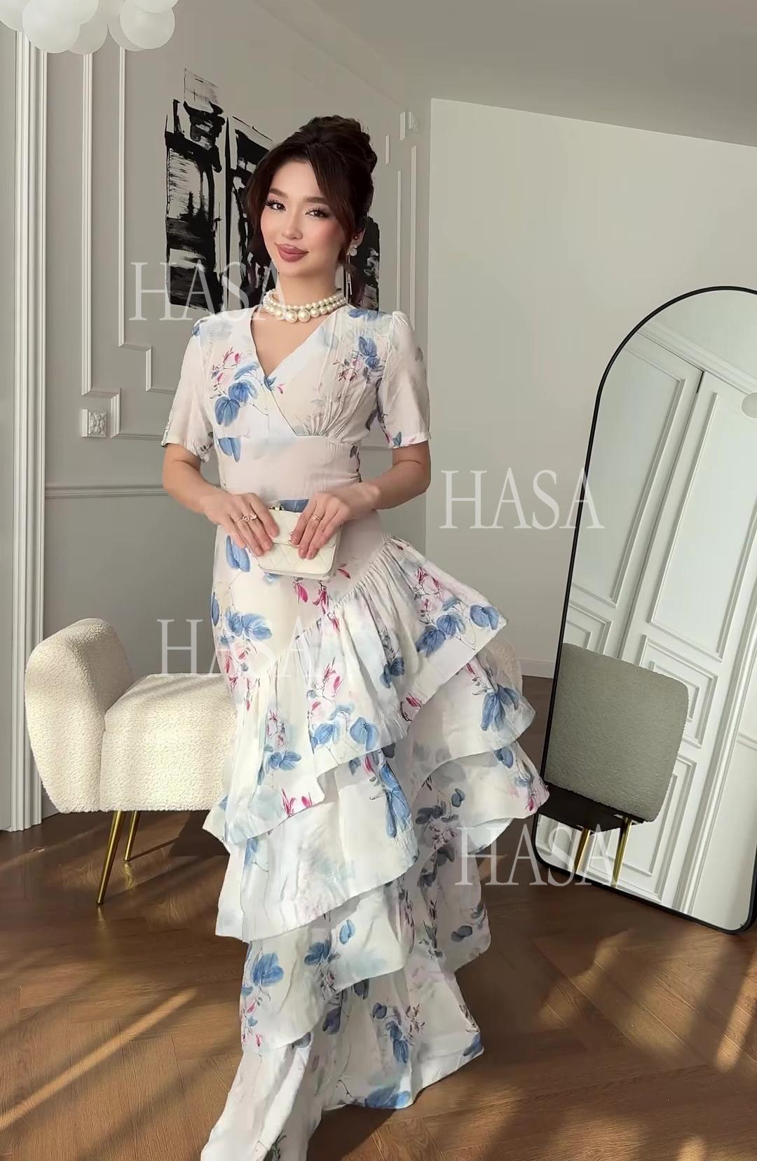 HS6747 Soft Girl Inspired Flowing Maxi Dress