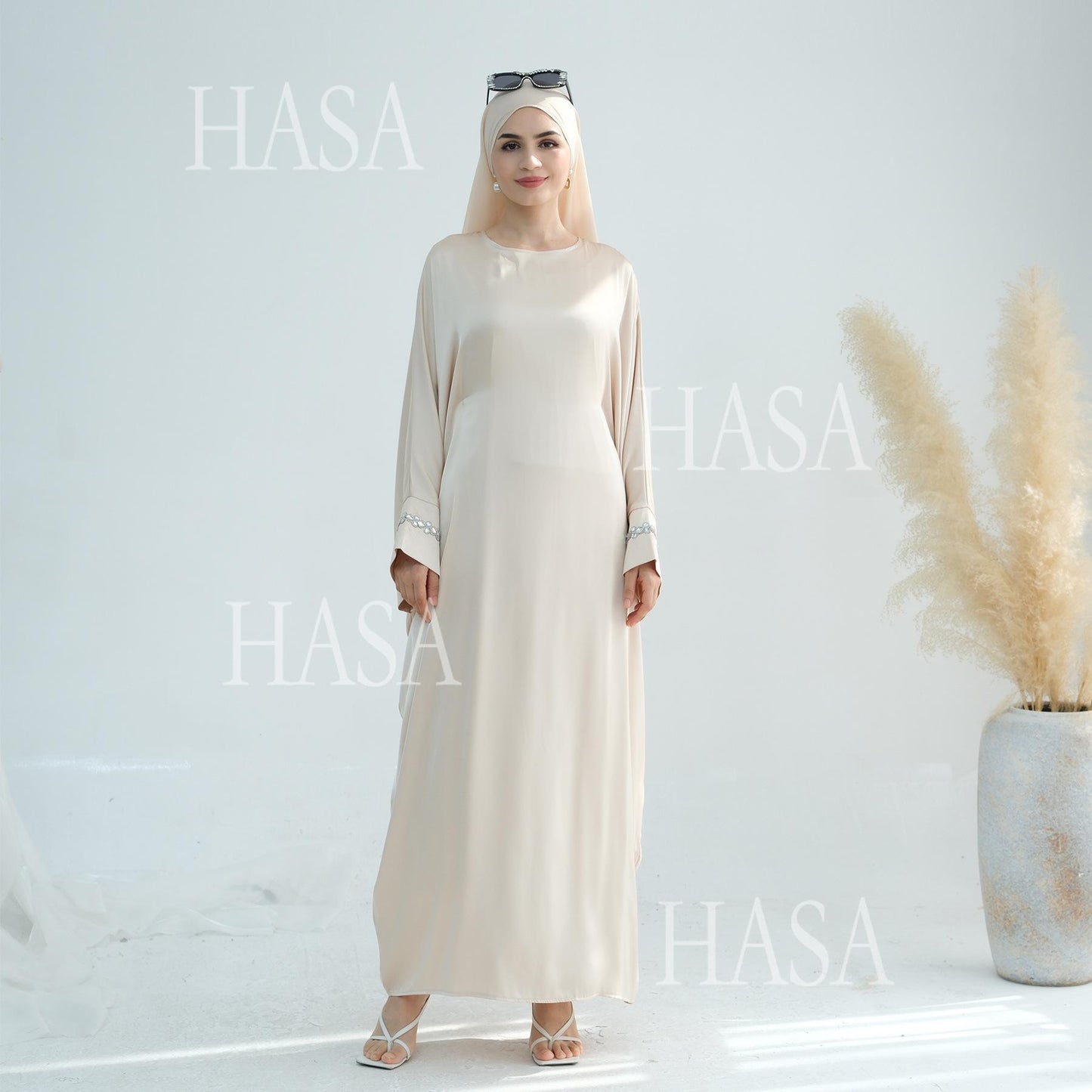 HS5882 A Cardigan Dress with Exquisite Hot Diamond Embellishment and Elegant Details closed abayas