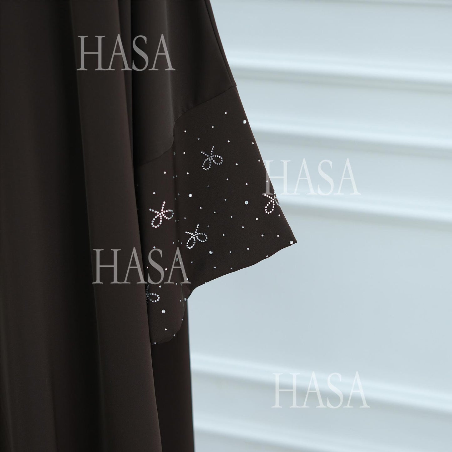 HS6492  Long-sleeved Robe with Bow and Beading