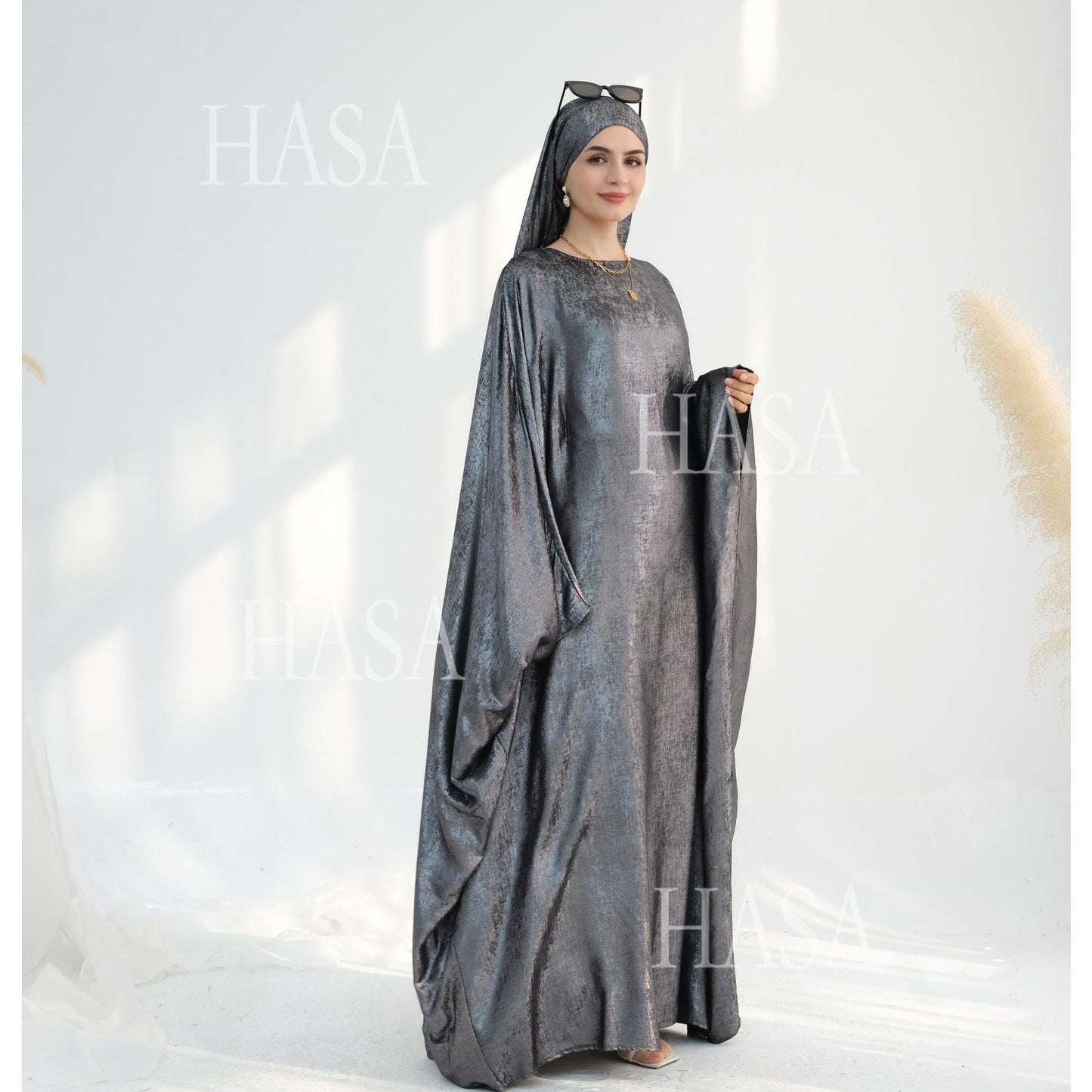 HS5879 Light-sensing Two-piece Dress | with Headscarf Design, The Overall Matching Is More Worry-free