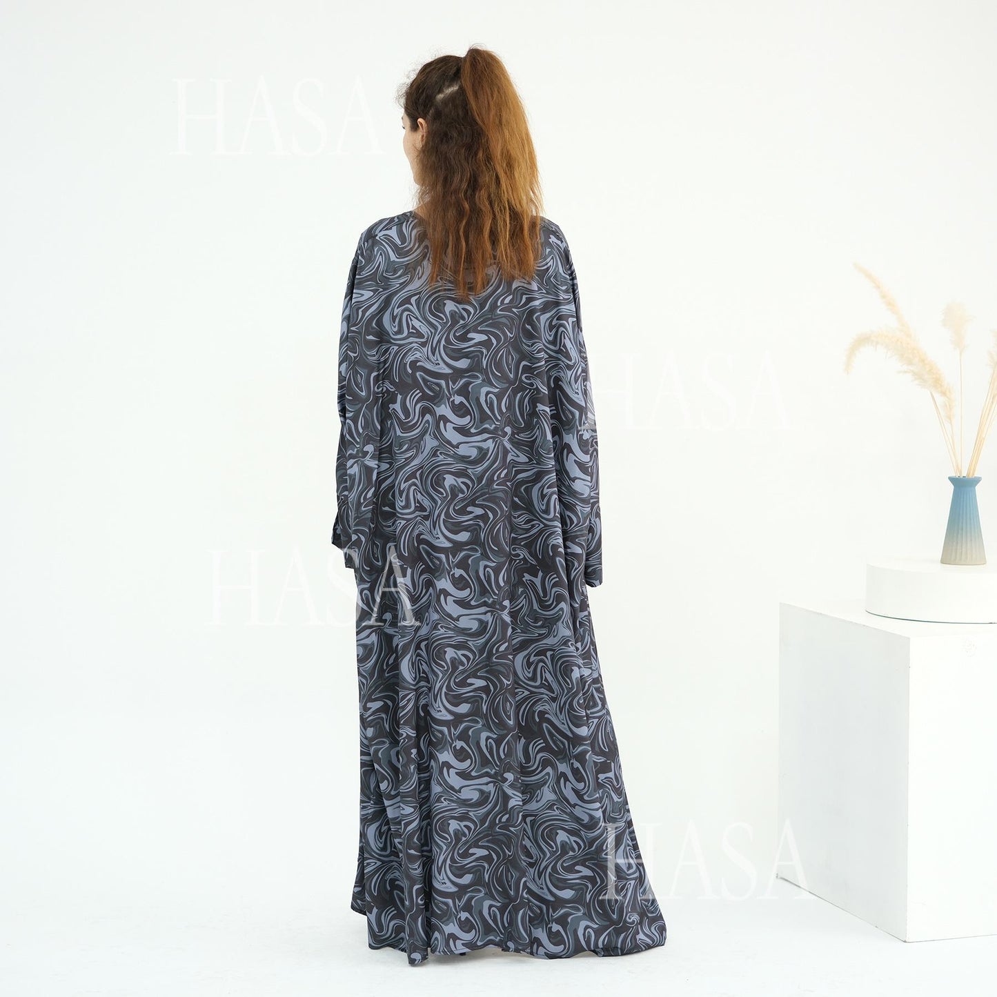 HS6555 Fashionable printed long-sleeved dress with an ankle-length cardigan style