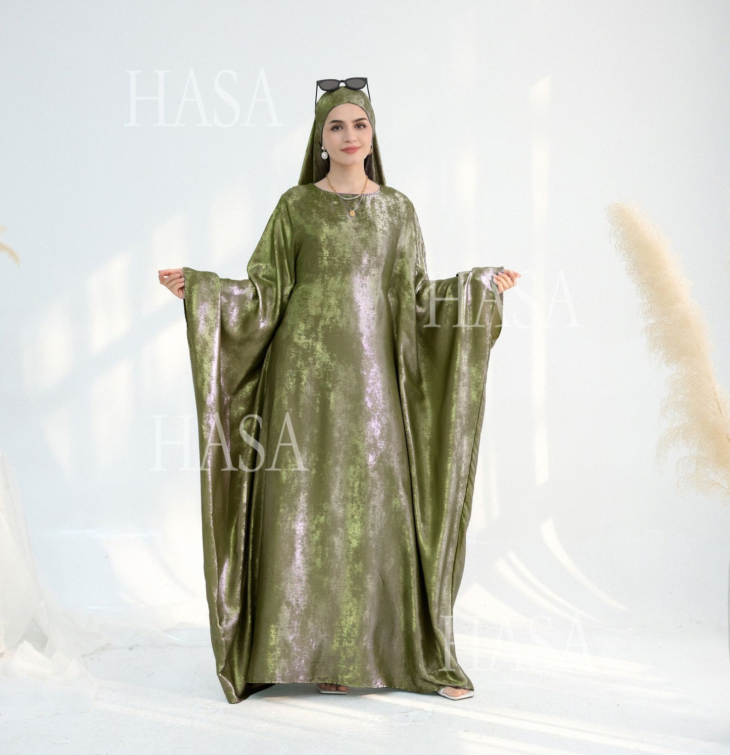 HS5879 Light-sensing Two-piece Dress | with Headscarf Design, The Overall Matching Is More Worry-free