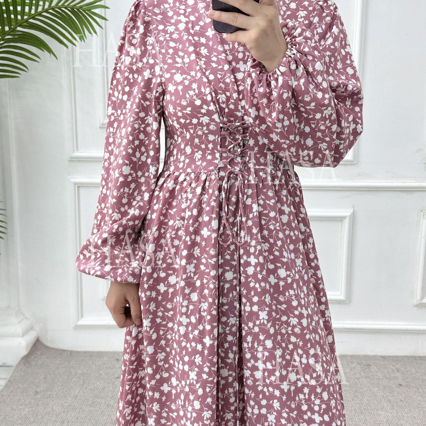 HS6489 Long-sleeved Floral Maxi Dress with Natural Waist