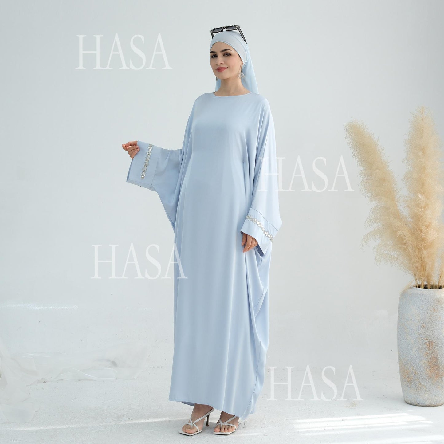 HS5882 A Cardigan Dress with Exquisite Hot Diamond Embellishment and Elegant Details closed abayas