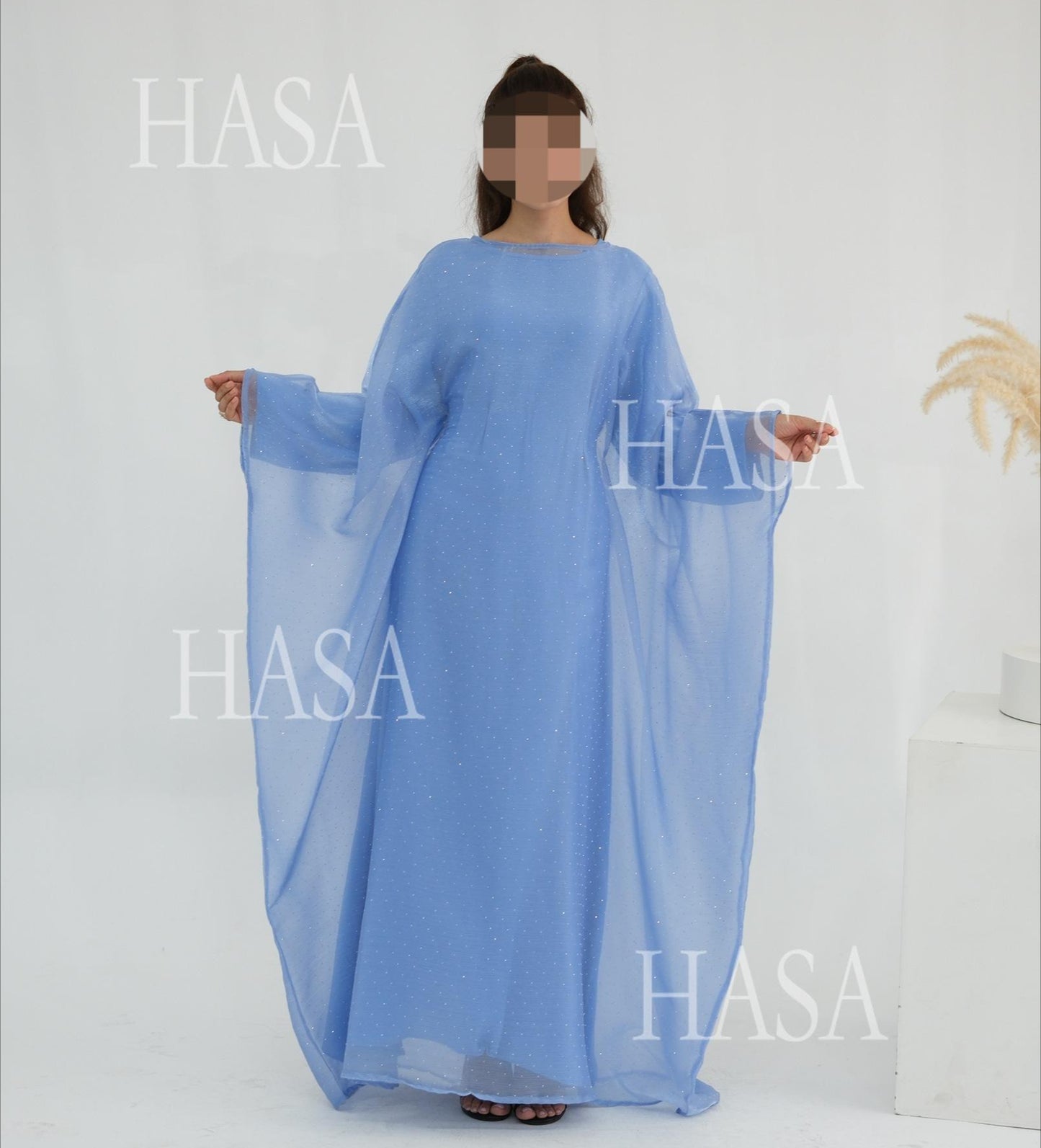 HS6619 Hot diamond long dress (with optional inner suit)