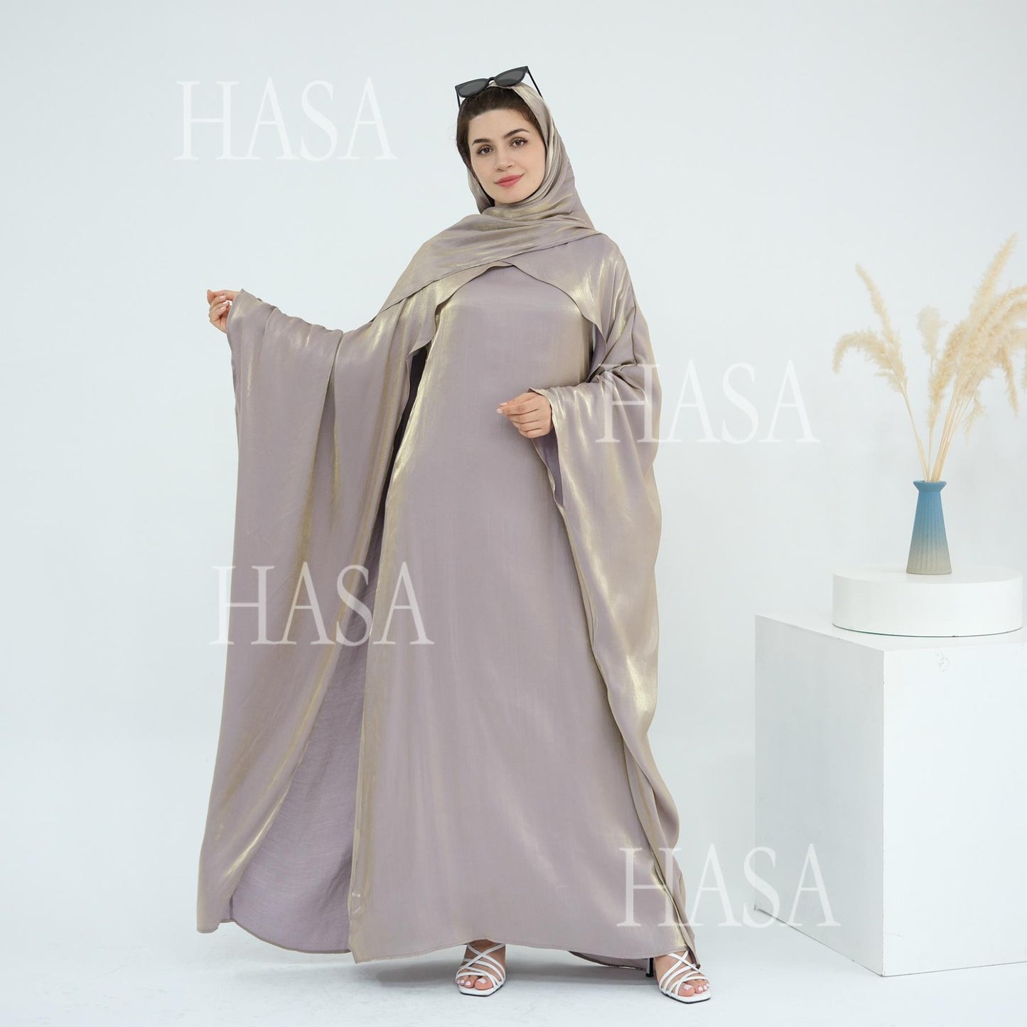 HS6584 Solid Color Beaded Loose Elegant Robe Dress