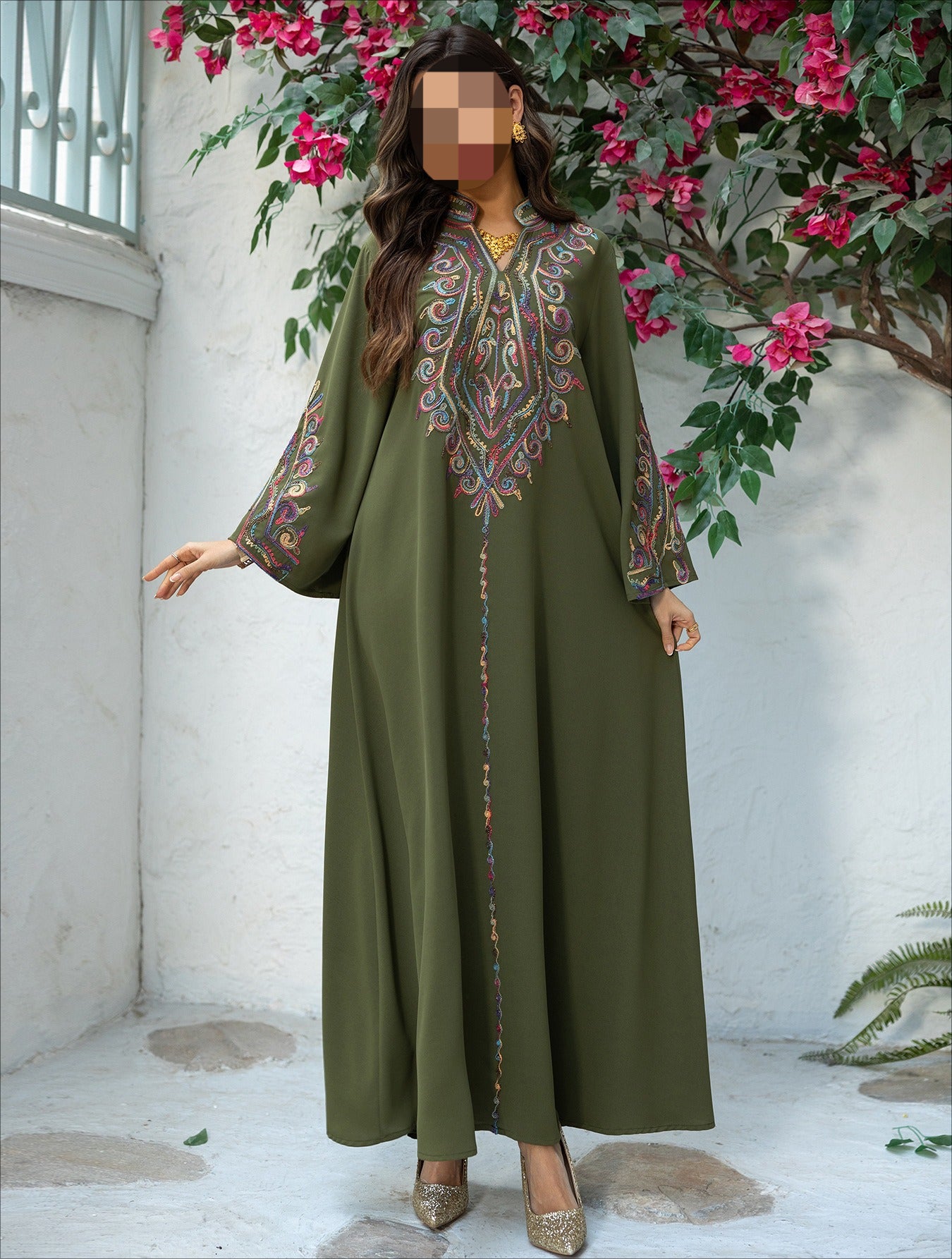 HS6669 Pullover Embroidered Robe Dress with Simple Long Sleeves