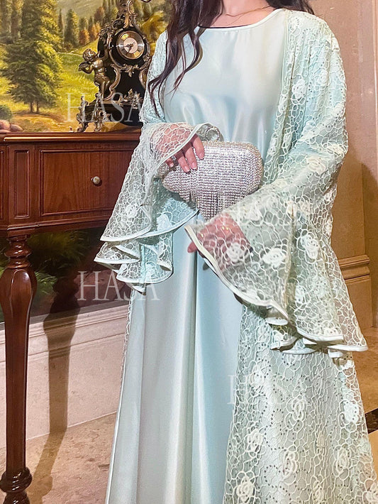 HS6488 Two-piece long dress with flared sleeves and lace sequined cape